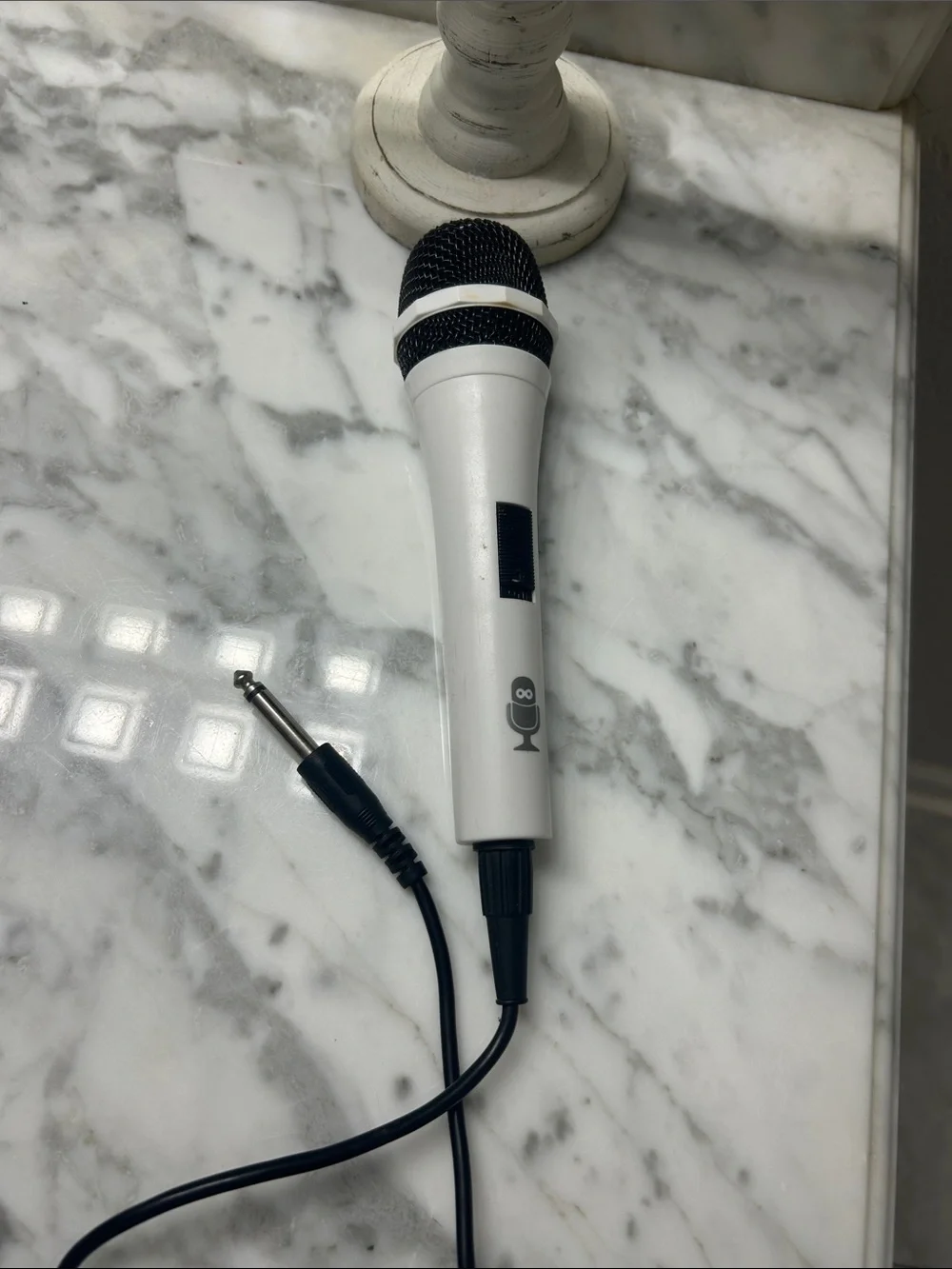 Wired Handheld Microphone - White